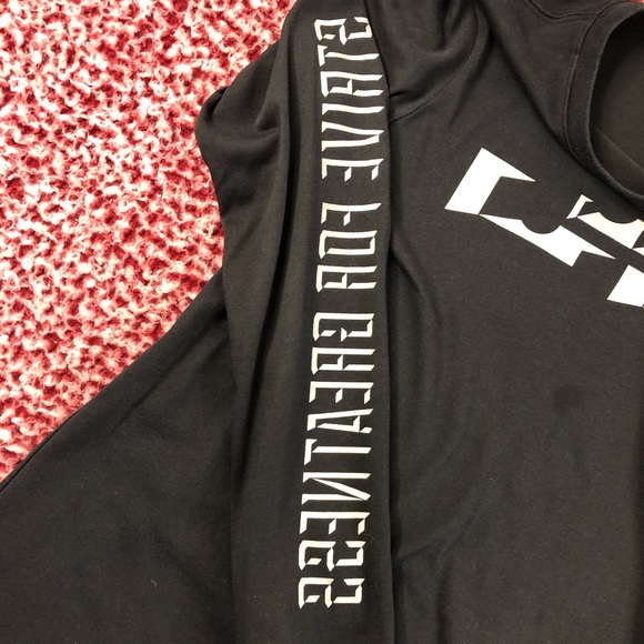 Boy's Nike Lebron James Shirt - Picture 5 of 8